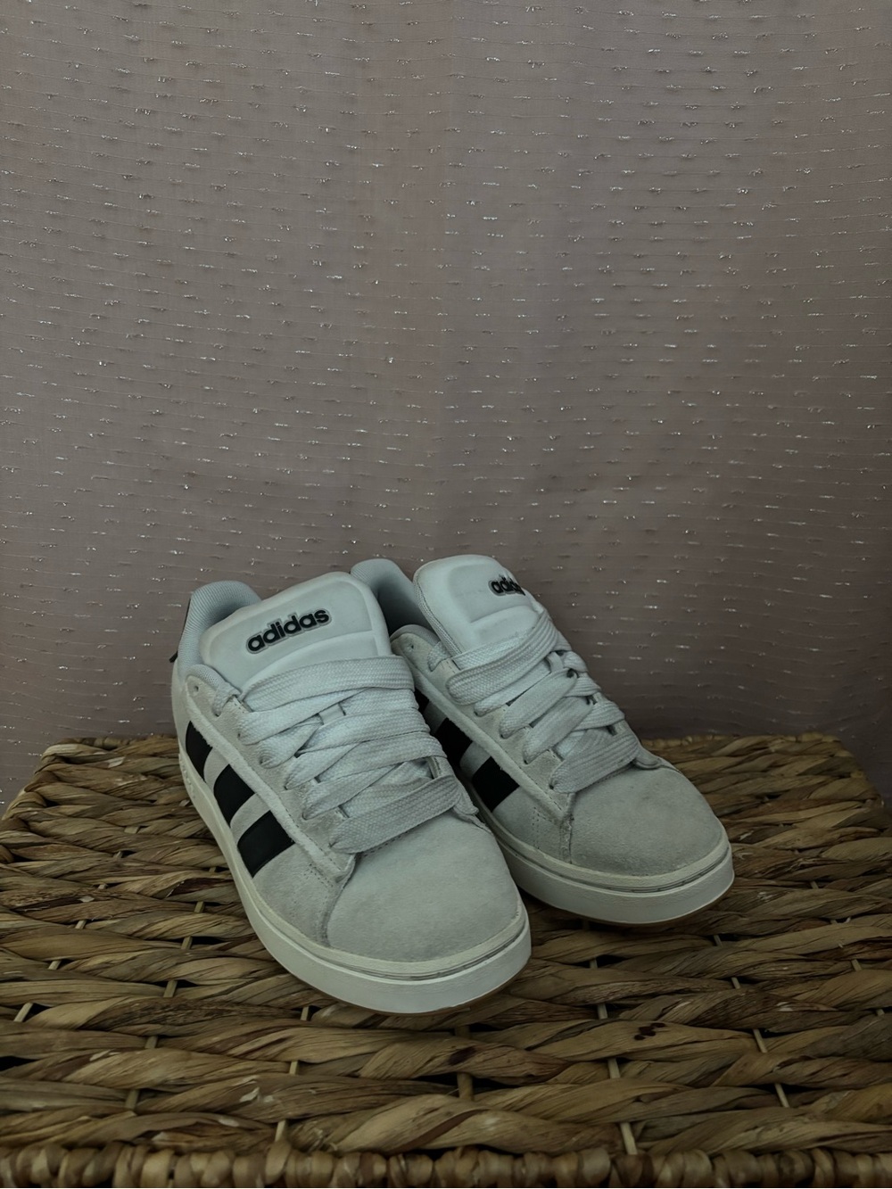 adidas Cream Low-Top Lace Sneakers